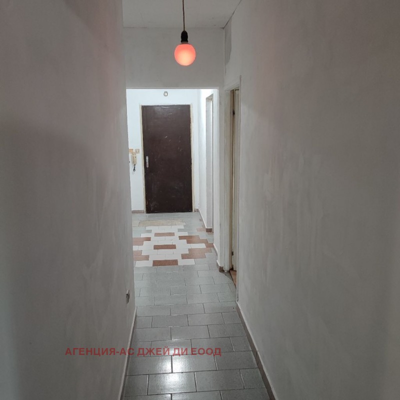 En venta  2 dormitorios Sofia , Lyulin 3 , 88 metros cuadrados | 89975609 - imagen [7]