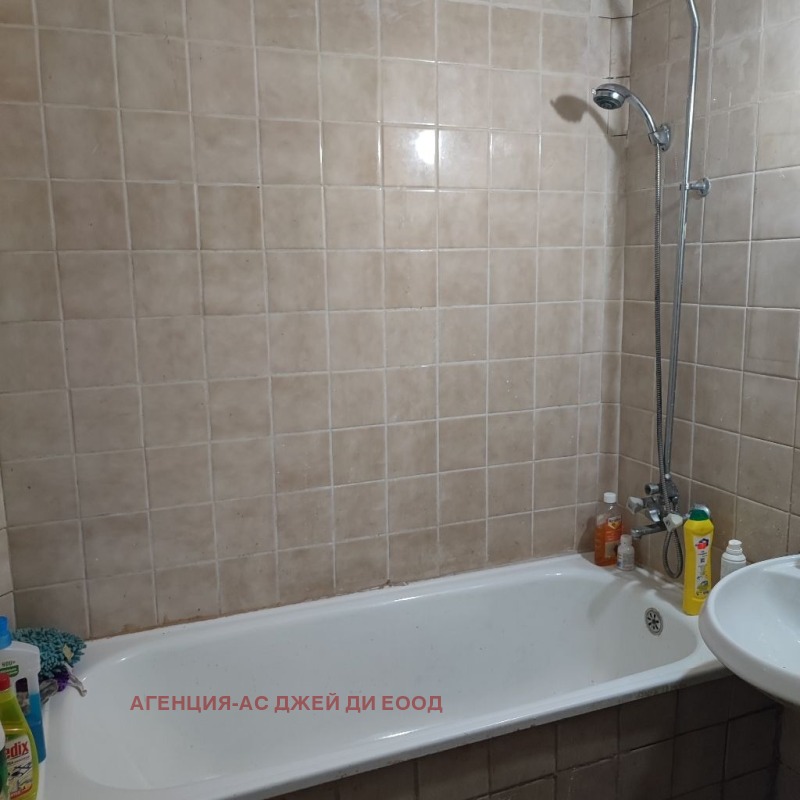 En venta  2 dormitorios Sofia , Lyulin 3 , 88 metros cuadrados | 89975609 - imagen [9]