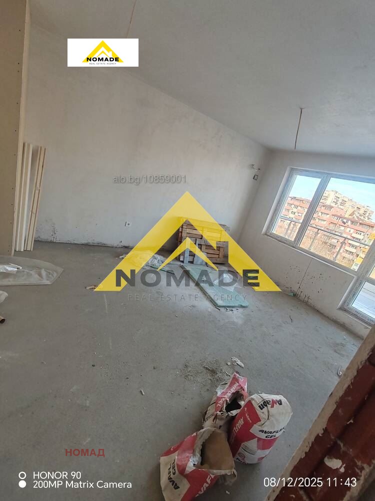 Продава 3-СТАЕН, гр. Пловдив, Южен, снимка 2 - Апартаменти - 53185400