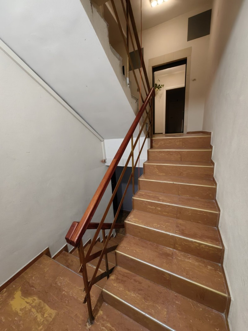 Продава МНОГОСТАЕН, гр. София, Център, снимка 11 - Апартаменти - 53522188