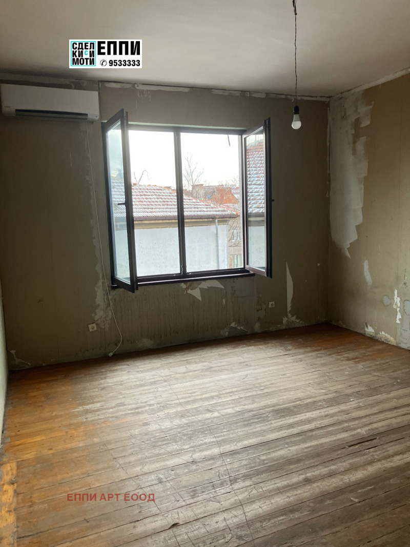 Продава 4-СТАЕН, гр. София, Център, снимка 3 - Апартаменти - 53084586