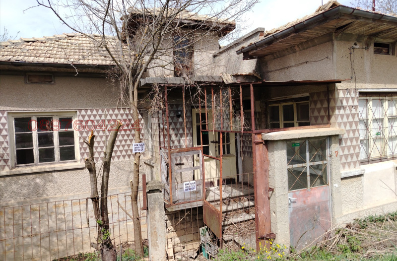 Продава КЪЩА, с. Долец, област Търговище, снимка 8 - Къщи - 52779892