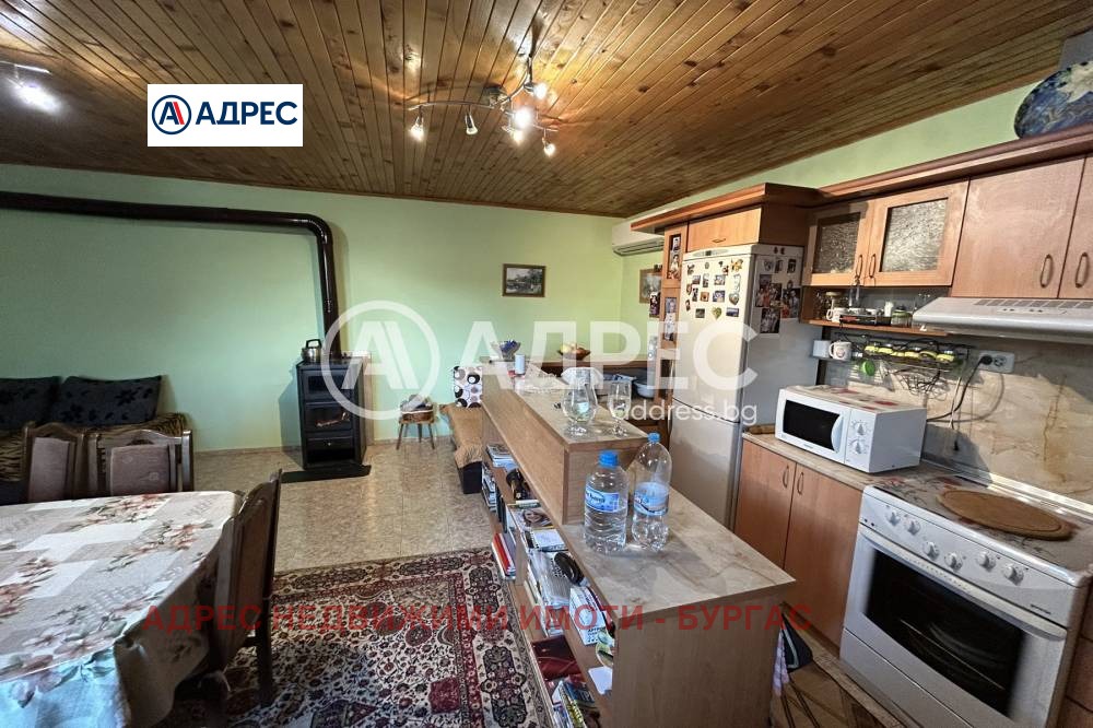 Продава КЪЩА, гр. Каблешково, област Бургас, снимка 2 - Къщи - 55542804