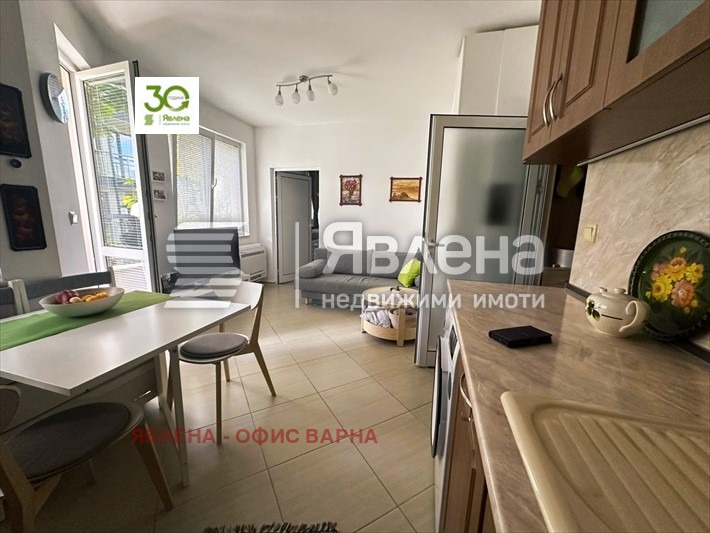 Продава 2-СТАЕН, гр. Варна, Колхозен пазар