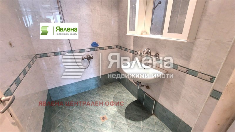Продава 2-СТАЕН, гр. София, Оборище, снимка 7 - Апартаменти - 54612315
