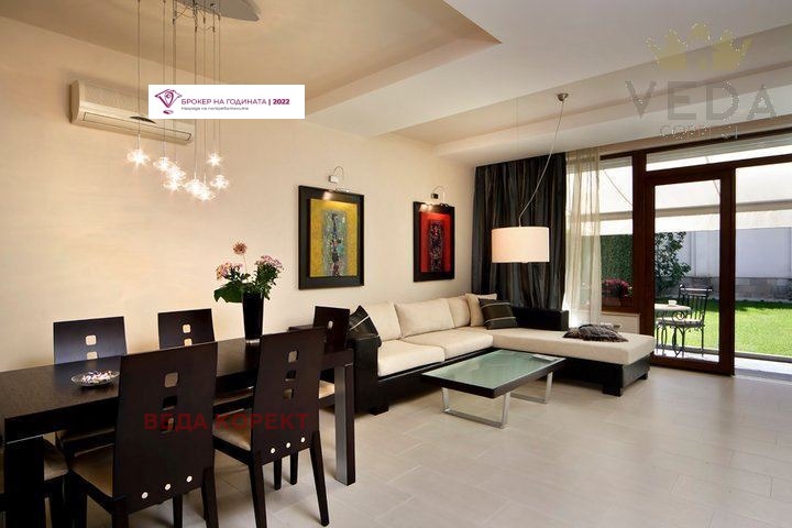 De vânzare  2 dormitoare Sofia , Pavlovo , 195 mp | 66773076