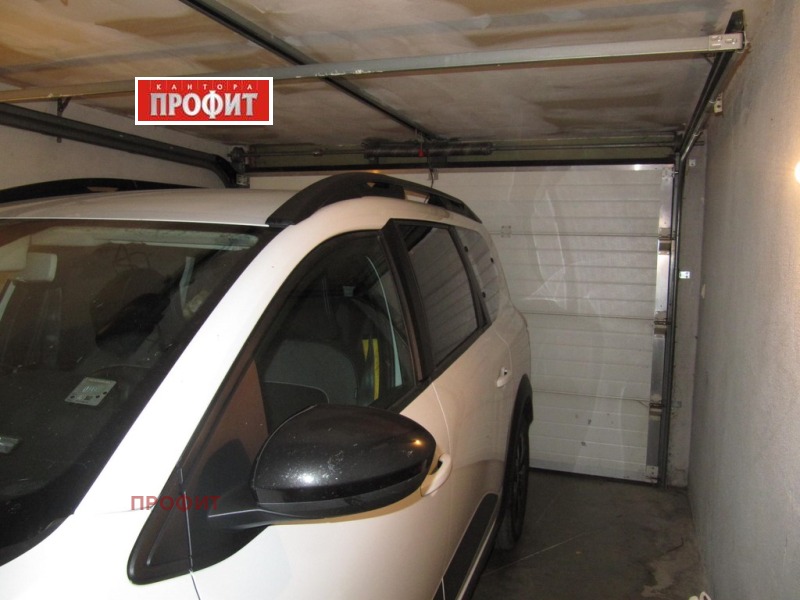 Myytävänä  2 makuuhuonetta Plovdiv , Ostromila , 115 neliömetriä | 67458355 - kuva [17]