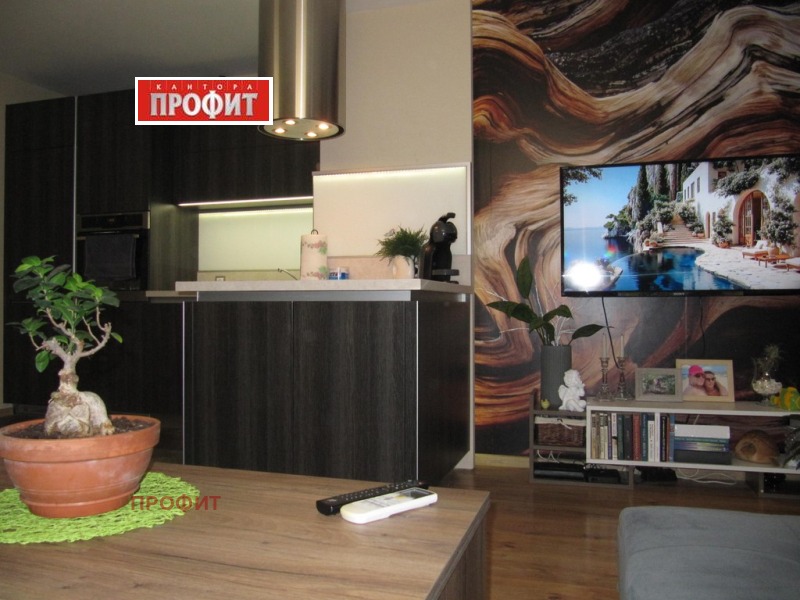 Myytävänä  2 makuuhuonetta Plovdiv , Ostromila , 115 neliömetriä | 67458355 - kuva [5]