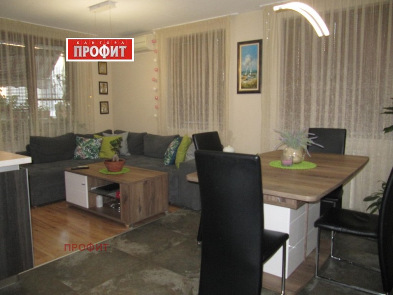 Myytävänä  2 makuuhuonetta Plovdiv , Ostromila , 115 neliömetriä | 67458355 - kuva [3]