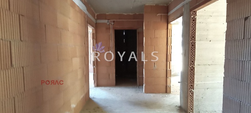 Продава  3-стаен град Варна , Възраждане 3 , 105 кв.м | 40255422 - изображение [8]