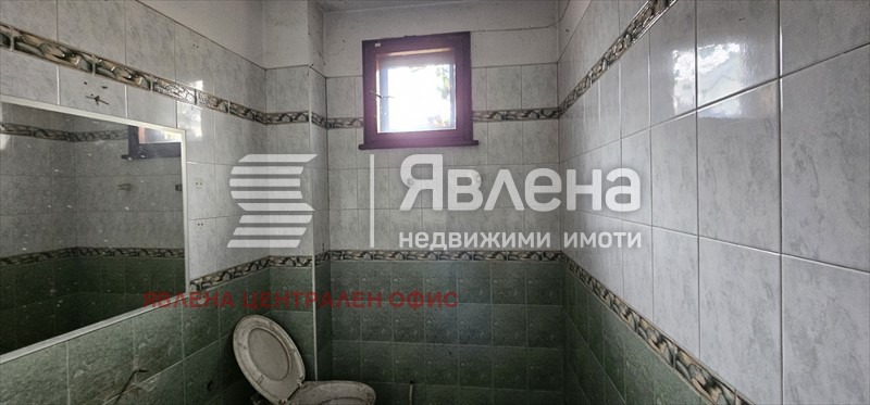 Продава КЪЩА, гр. София, Враждебна, снимка 7 - Къщи - 53447415