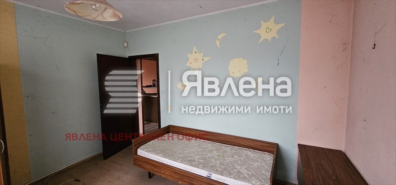 Продава КЪЩА, гр. София, Враждебна, снимка 6 - Къщи - 53447415