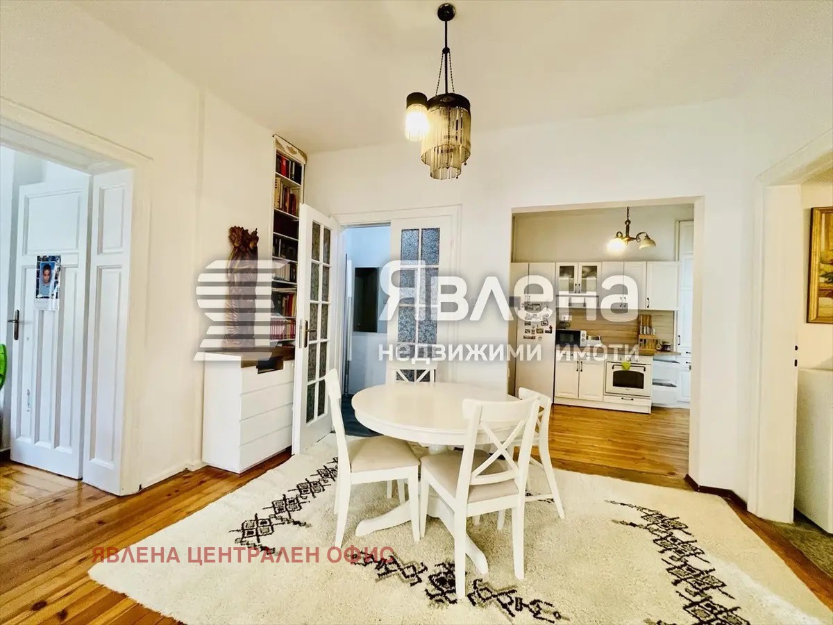 Продава 4-СТАЕН, гр. София, Център, снимка 4 - Апартаменти - 53870122