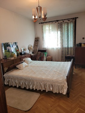 1 Schlafzimmer Storgozija, Plewen 9