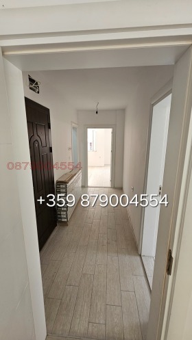 2 Schlafzimmer Briz, Warna