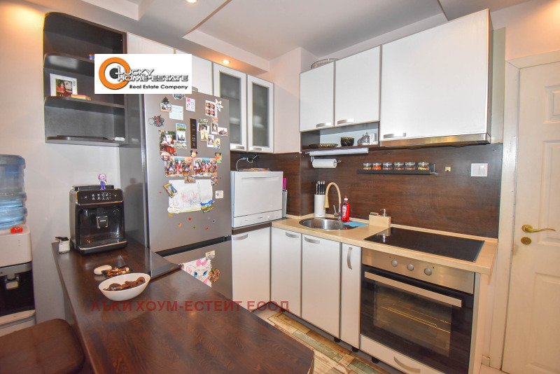 En venta  1 dormitorio Sofia , Lyulin 9 , 64 metros cuadrados | 27957702 - imagen [3]