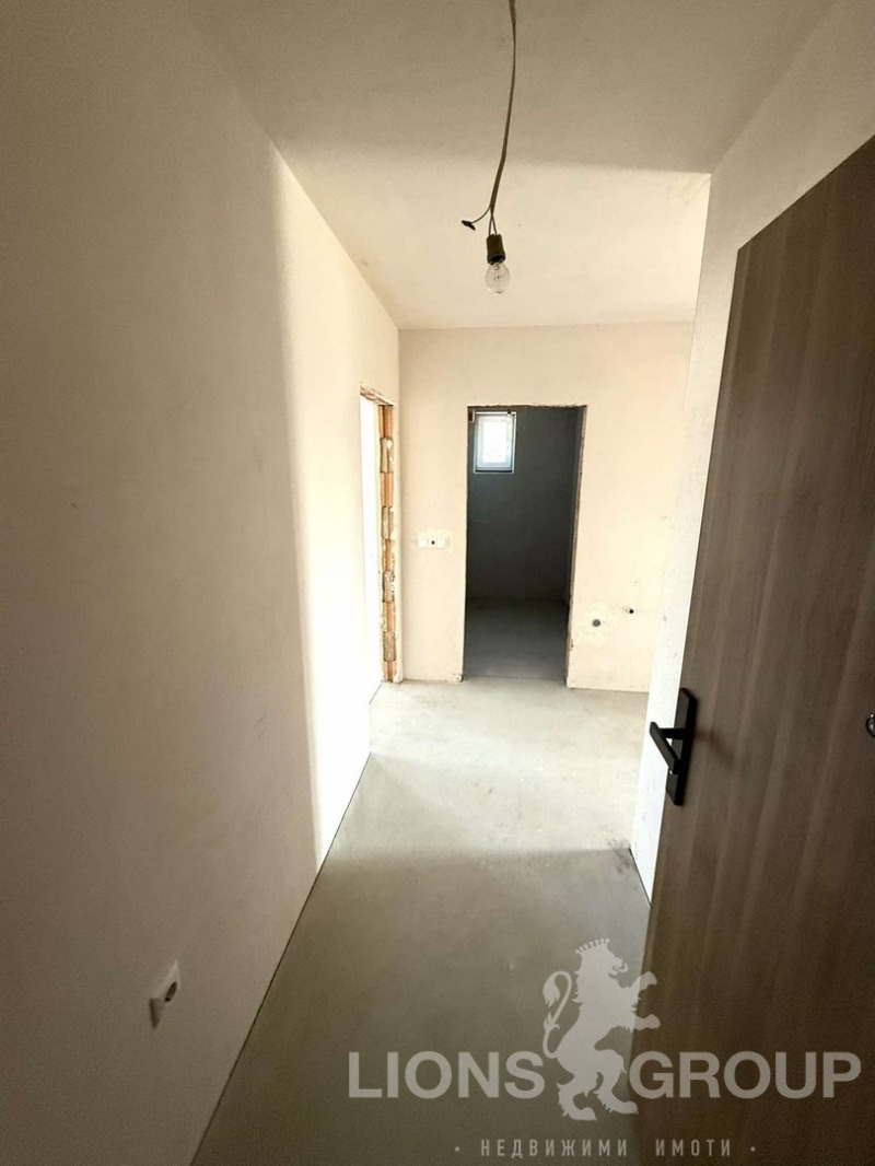 Продава  3-стаен град Варна , Възраждане 1 , 92 кв.м | 37126996 - изображение [9]