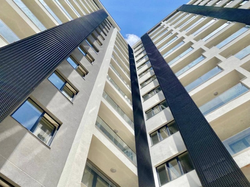 Продава  3-стаен град Варна , Възраждане 1 , 92 кв.м | 37126996 - изображение [2]