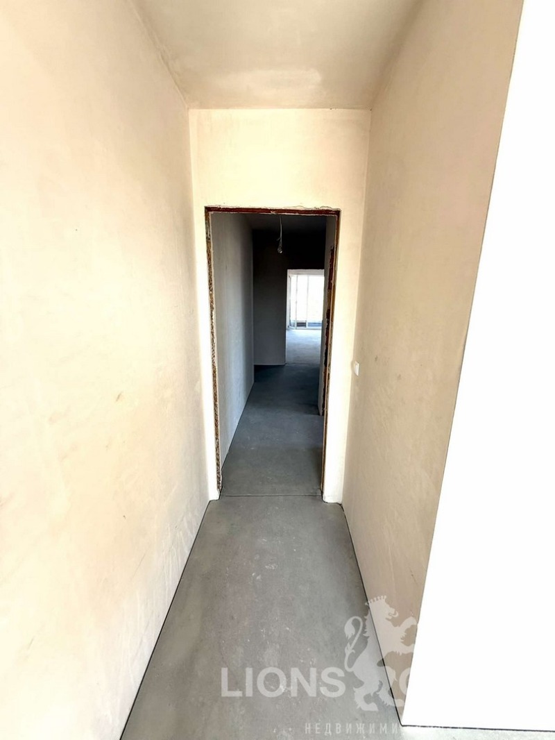 Продава  3-стаен град Варна , Възраждане 1 , 92 кв.м | 37126996 - изображение [5]