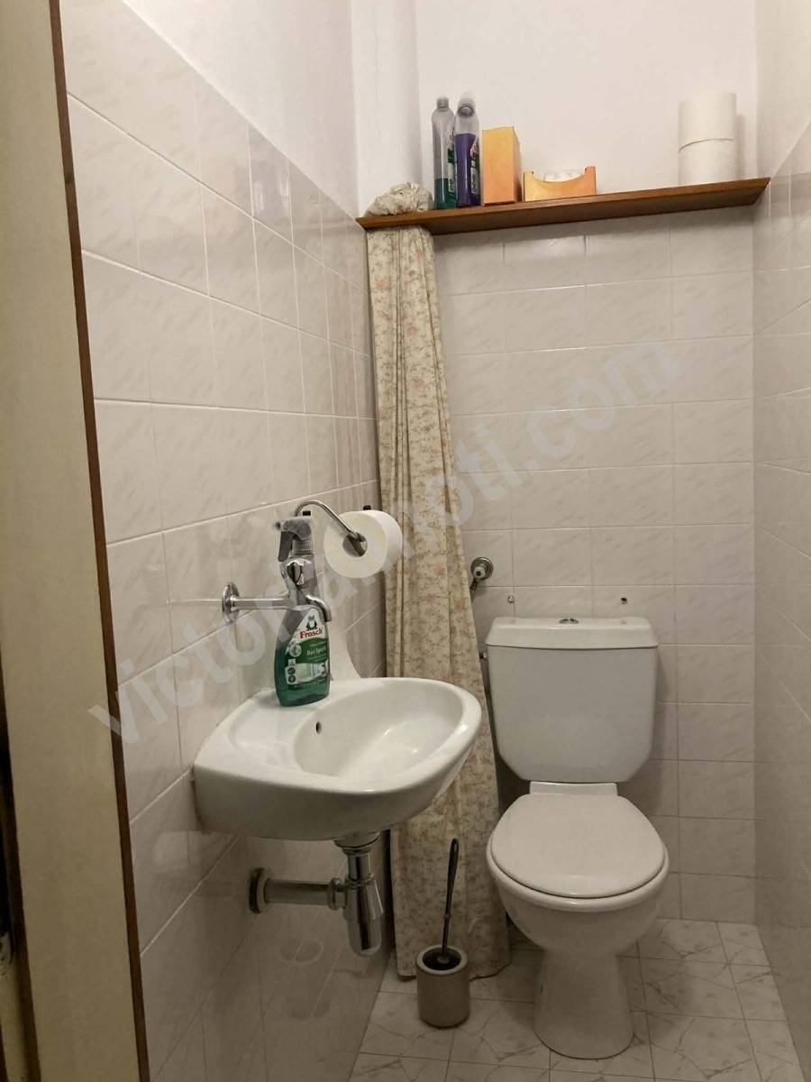 Продава 3-СТАЕН, гр. Велико Търново, Бузлуджа, снимка 3 - Апартаменти - 54695677