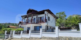 Hus Balchik, region Dobrich 1