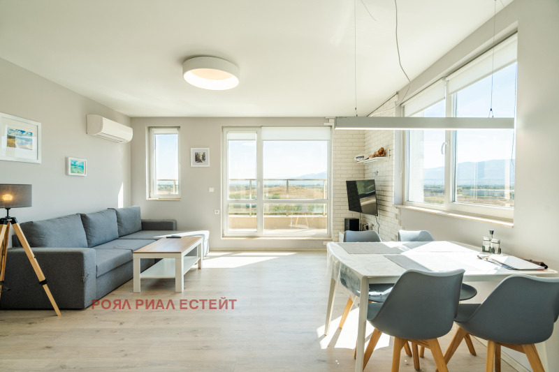 In vendita  1 camera da letto Plovdiv , Trakiia , 75 mq | 80264586
