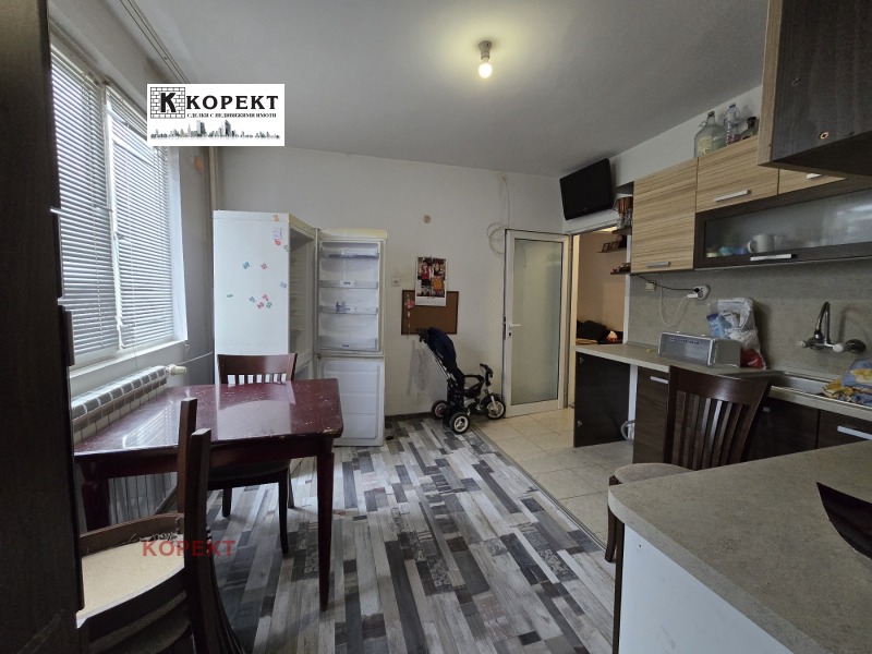 For Sale  3+ bedroom Pleven , Idealen tsentar , 108 sq.m | 52805939 - image [2]