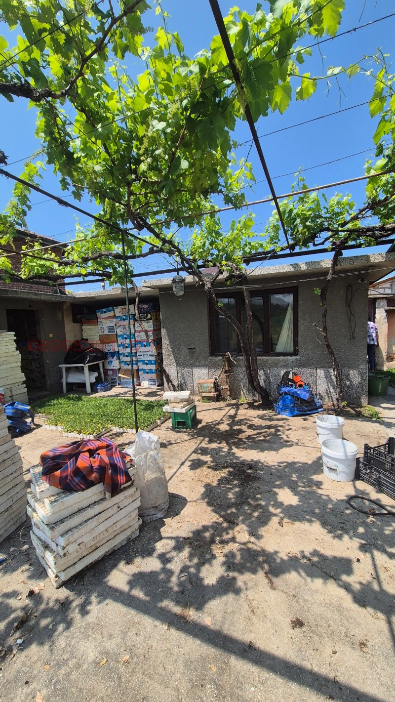 Продава КЪЩА, с. Исперихово, област Пазарджик, снимка 2 - Къщи - 53562386