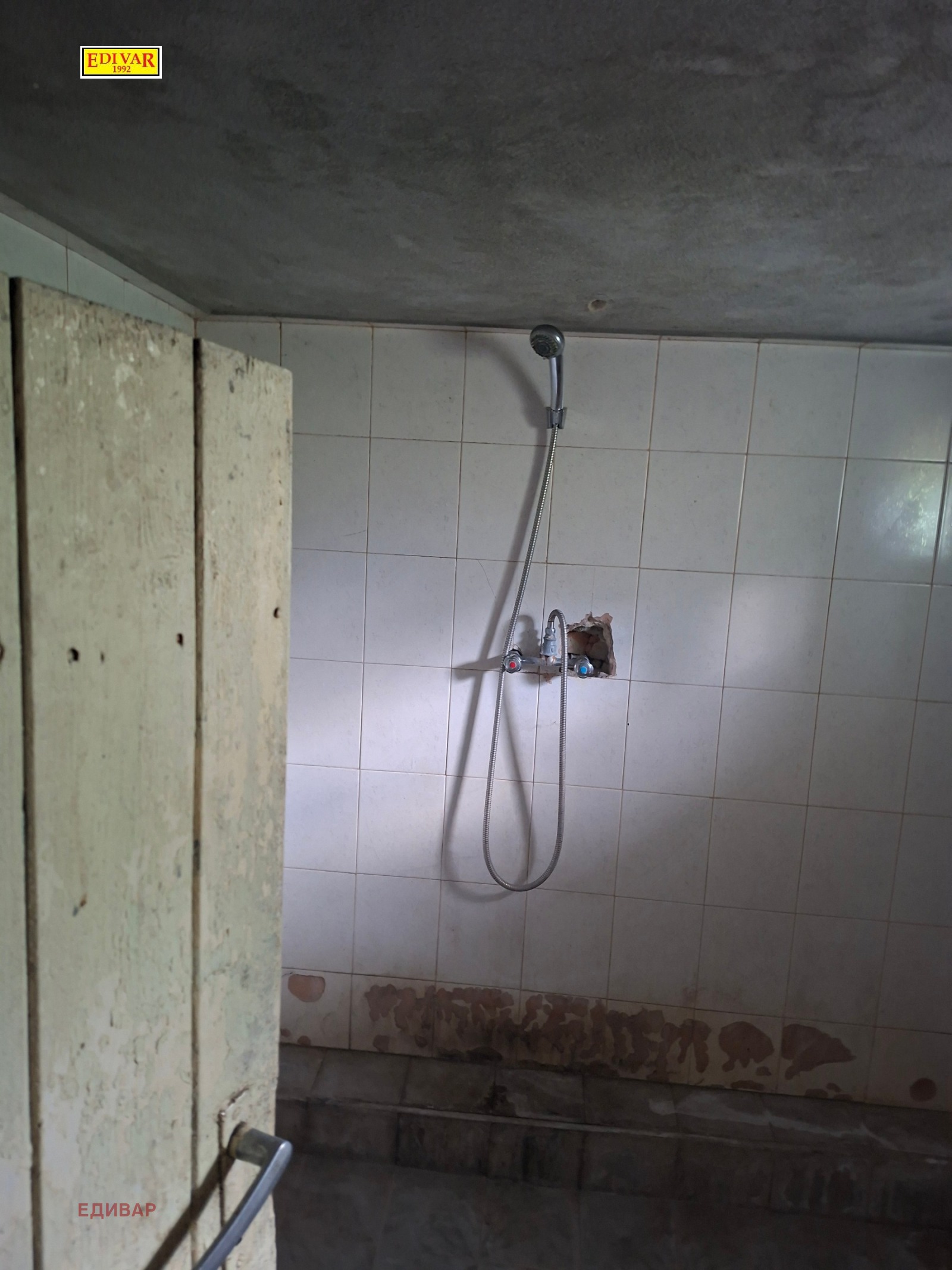 Продава КЪЩА, с. Преселенци, област Добрич, снимка 17 - Къщи - 56070934