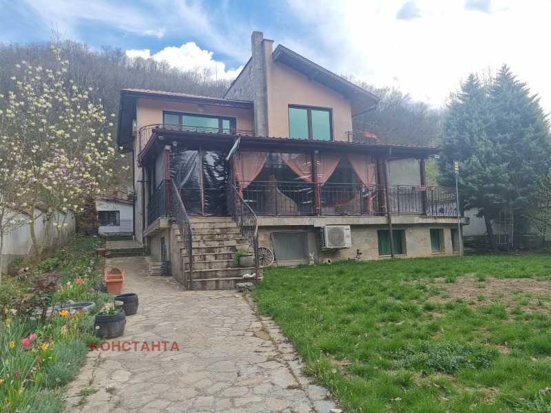 Продава  Къща област Стара Загора , с. Лясково , 350 кв.м | 88738727