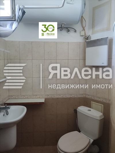 Продава КЪЩА, с. Здравец, област Варна, снимка 8 - Къщи - 54116022