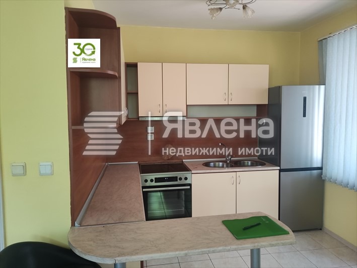 Продава КЪЩА, с. Здравец, област Варна, снимка 3 - Къщи - 54116022