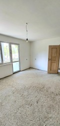 Продава 4-СТАЕН, област Враца, гр. Мездра • 89000 € • 48507821 — Holmes.bg
