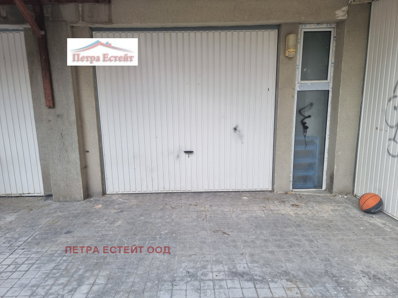 Продава ГАРАЖ в град Варна, Виница - 18 кв.м / 26 000 € » 50 851.58 лв., ПЕТРА ЕСТЕЙТ ООД