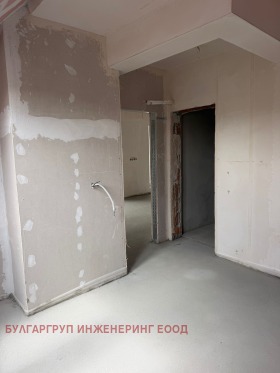 ������� 4-����� | Imot.bg � ����� ������ 12
