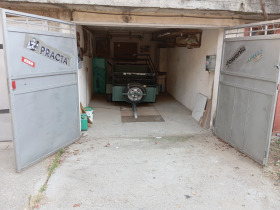 Garage Gotse Delchev, region Blagoevgrad 1