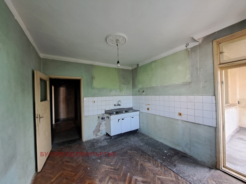 Продава  2-стаен град София , Гео Милев , 71 кв.м | 31420267 - изображение [6]