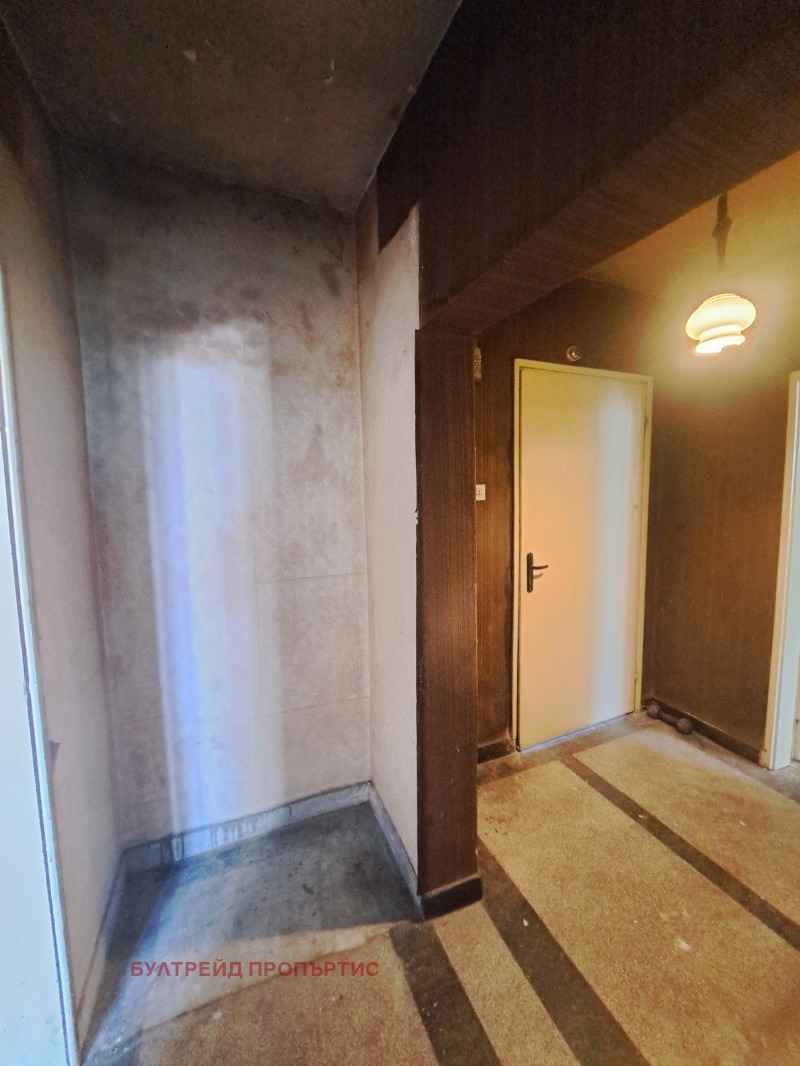 Продава  2-стаен град София , Гео Милев , 71 кв.м | 31420267 - изображение [15]