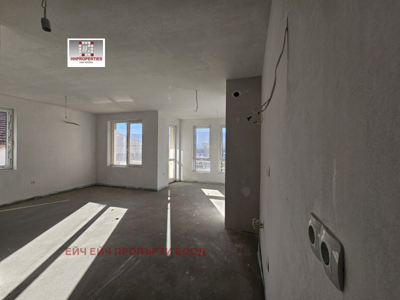 Продава 4-СТАЕН, гр. Пловдив, Южен, снимка 6 - Апартаменти - 52611608