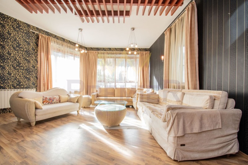 Продава КЪЩА, гр. София, Бояна, снимка 2 - Къщи - 53003177