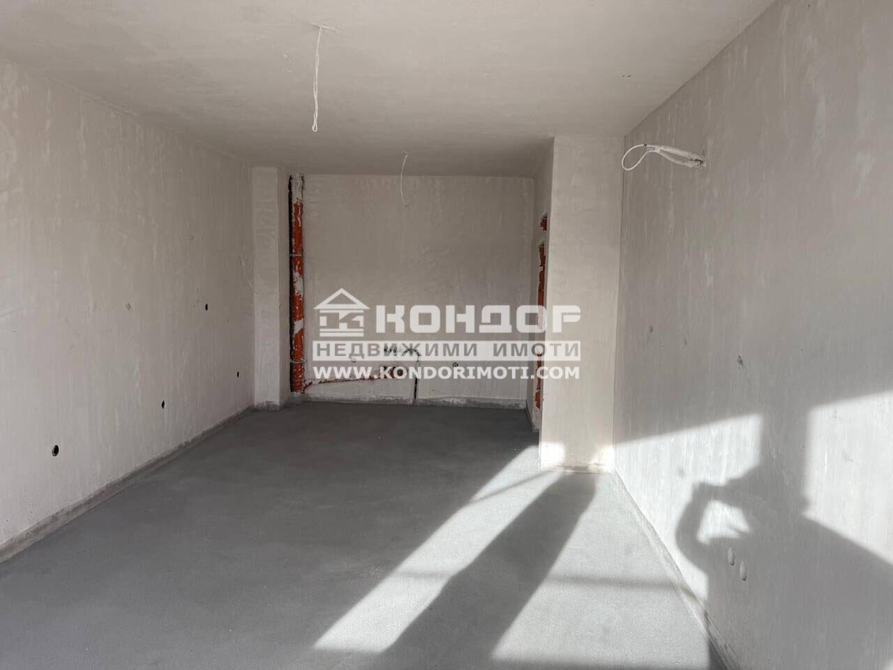 Продава 2-СТАЕН, гр. Пловдив, Кючук Париж, снимка 3 - Апартаменти - 54816700