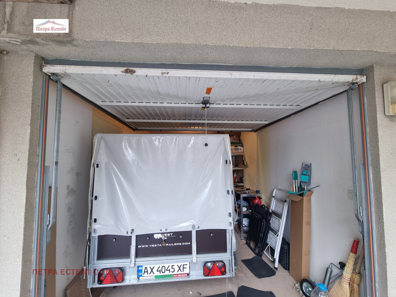 Продава ГАРАЖ, ПАРКОМЯСТО, гр. Варна, Виница, снимка 2 - Гаражи и паркоместа - 50471724