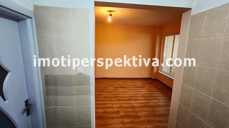 Продава 2-СТАЕН, гр. Пловдив, Тракия, снимка 2 - Апартаменти - 53018048