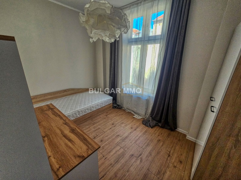 Продава 3-СТАЕН, гр. София, Център, снимка 4 - Апартаменти - 52849497