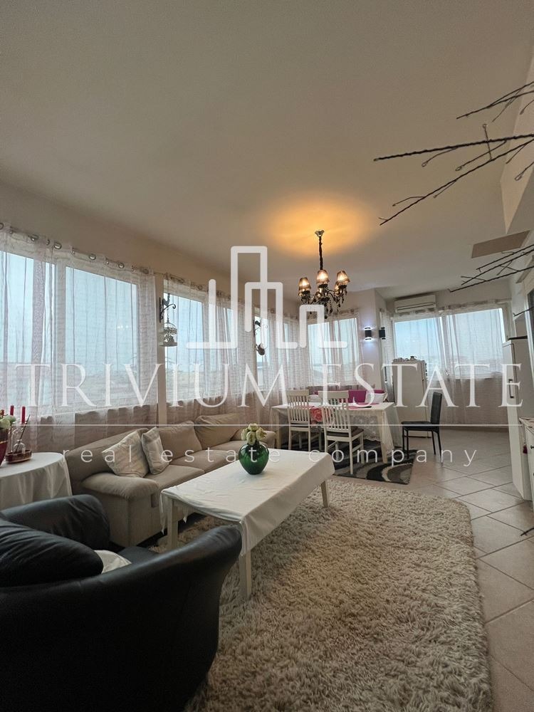 For Sale  3+ bedroom Plovdiv , Ostromila , 173 sq.m | 41098405