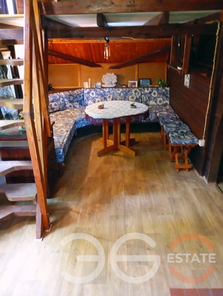 Продава ВИЛА, гр. Варна, м-т Боровец - юг, снимка 13 - Вили - 53127465