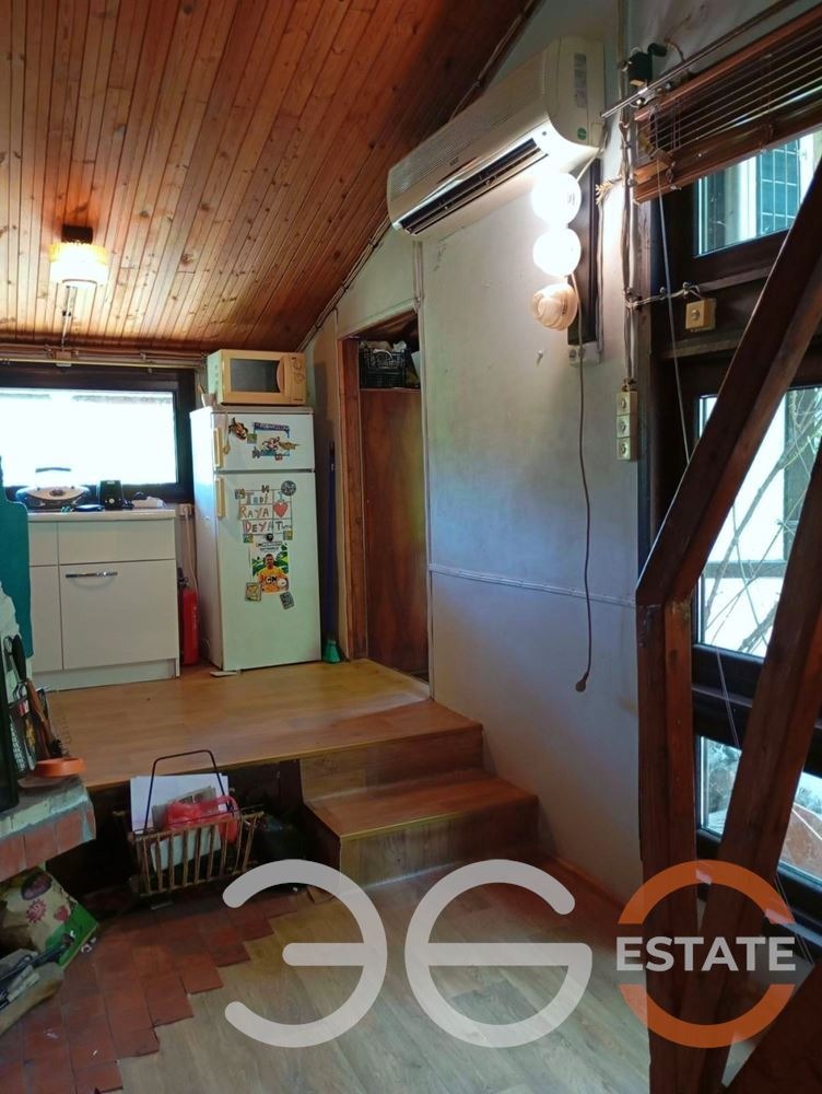 Продава ВИЛА, гр. Варна, м-т Боровец - юг, снимка 8 - Вили - 53127465