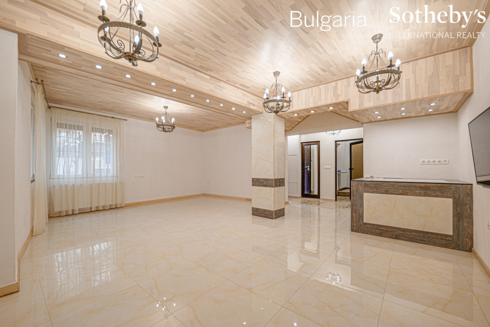 Продава  Къща град София , Оборище , 264 кв.м | 47460703