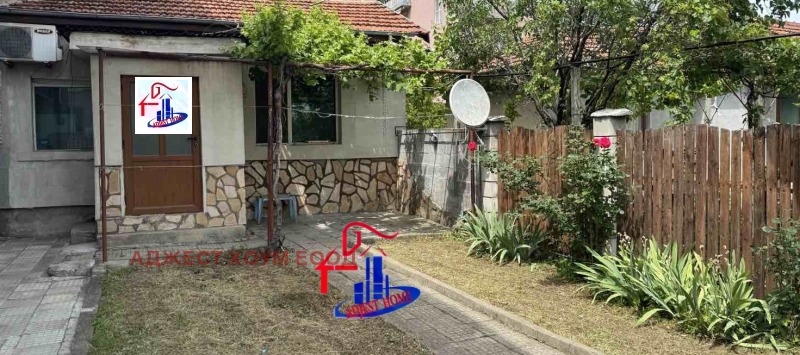 Продава КЪЩА в град Шумен, Добруджански - 50 кв.м / 132 935.89 € » 260 000 лв., АДЖЕСТ ХОУМ ЕООД