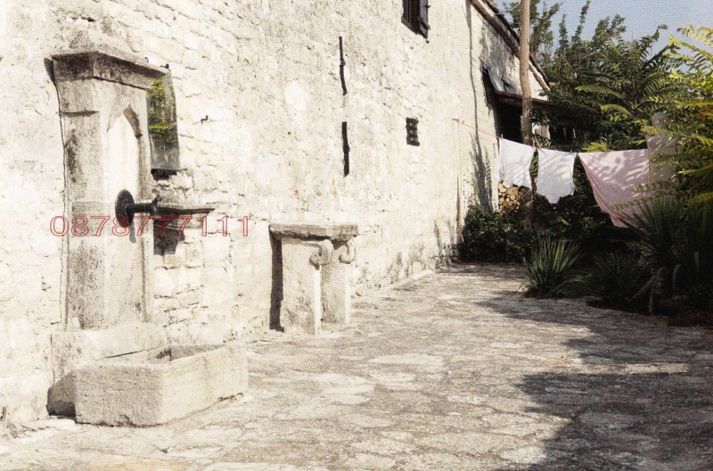 Продава ВИЛА, гр. Добрич, Балик, снимка 15 - Вили - 53600561